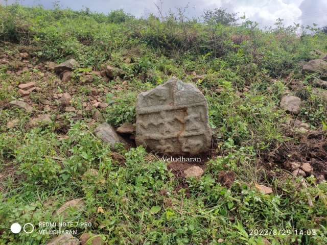 Hero Stone, Roland Nagar, Gundri, Erode District, Tamil Nadu.